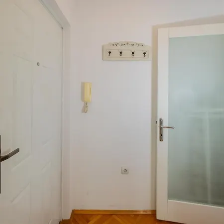 Apartamento City View Belgrado